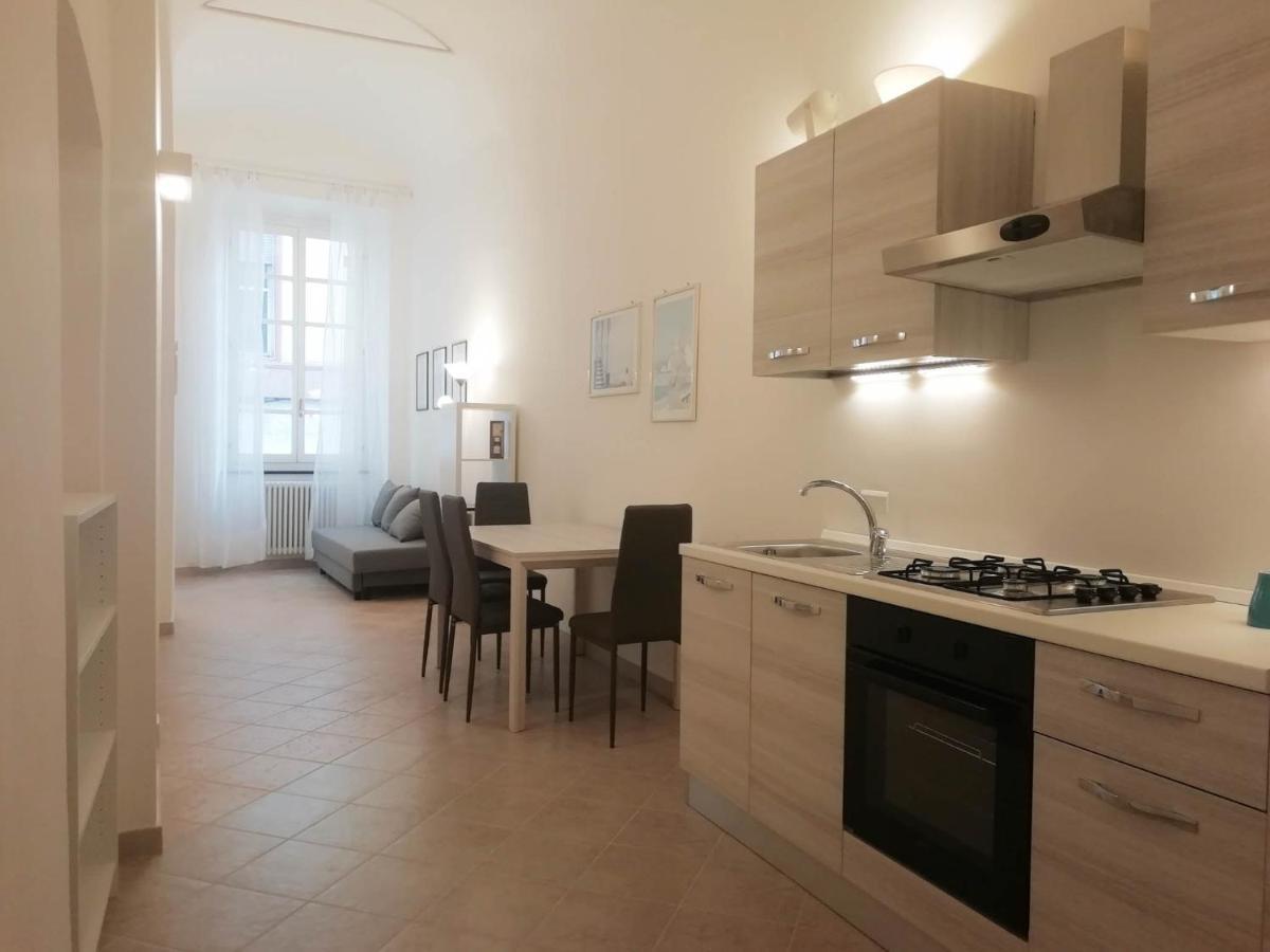 Mistrangelohome 5 - Appartamento In Pieno Centro Savona Dış mekan fotoğraf