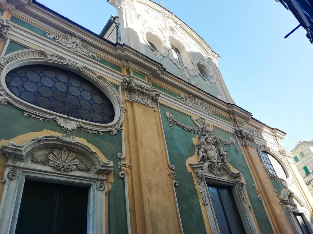 Mistrangelohome 5 - Appartamento In Pieno Centro Savona Dış mekan fotoğraf